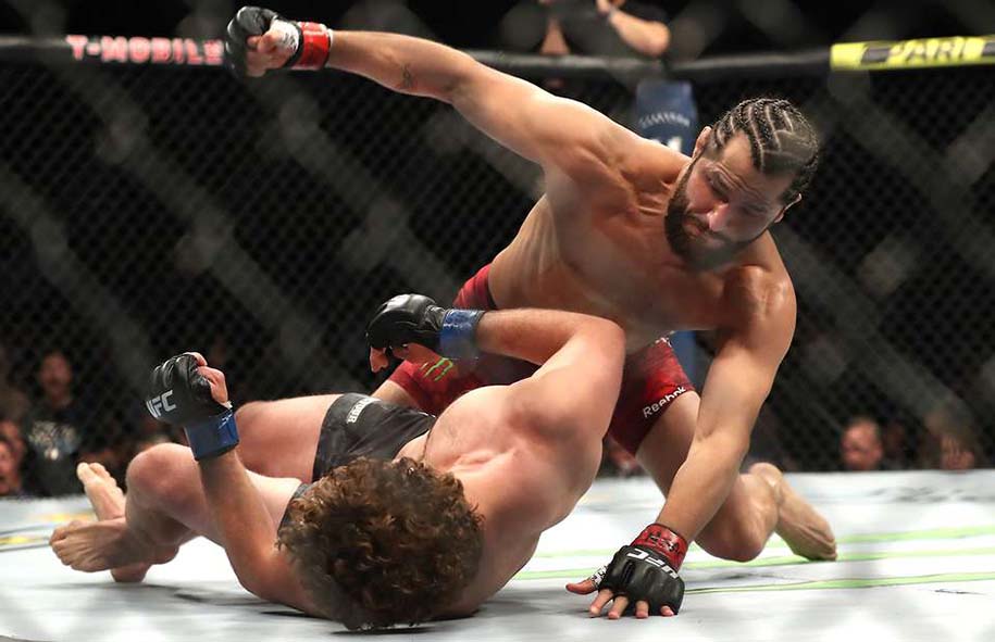 Chael Sonnen thuật lại kỉ niệm 1 cân 3 của Jorge ở hộp đêm